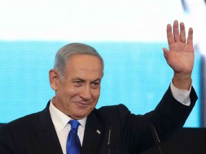 İ̇srail Savunma Bakanı Gantz: "İ̇ran’a Baskı Yapma Zamanı"