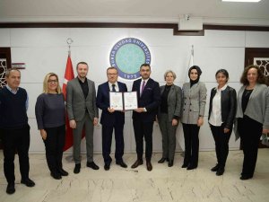 Buü Bilgi İ̇şlem Daire Başkanlığı Kalitesini Tescilledi