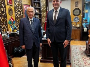 Mhp Lideri Bahçeli, Aydın’daki Çalışmaları Myk Üyesi Pehlivan’dan Dinledi