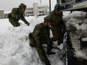 Japonya’da Şiddetli Kar Yağışı: 1 Ölü, 5 Yaralı