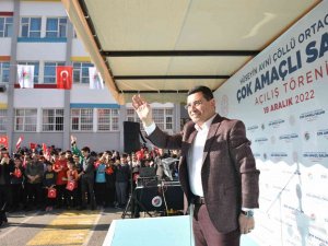 Kepez’den Hüseyin Avni Çöllü Ortaokulu’na Çok Amaçlı Salon