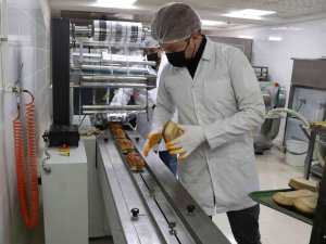 Haliliye’de Yılda 741 Bin 680 Glutensiz Ekmek Üretiliyor
