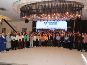 Tahmazoğlu, Kayseri’de Okuyan Şahinbeyli Öğrencilerle Buluştu