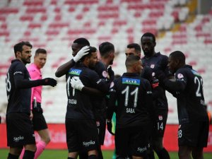 Mustapha Yatabare Gol Sayısını 8’e Çıkardı
