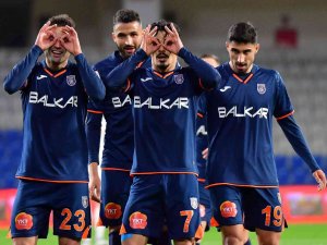 Ziraat Türkiye Kupası: Başakşehir: 3 - Göztepe: 0 (İ̇lk Yarı)