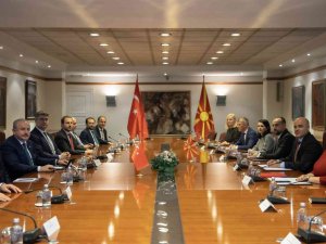 Tbmm Başkanı Şentop, Kuzey Makedonya Başbakanı Kovaçevski İle Görüştü