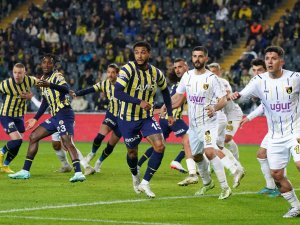 Ziraat Türkiye Kupası: Fenerbahçe: 2 - İ̇stanbulspor: 0 (İ̇lk Yarı)