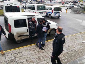Karaman’da Yalnız Gördüğü Kadınlara Odunla Saldıran Şahıs Tutuklandı