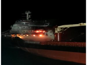 Sinop Valiliğinden Kuru Yük Gemisi Yangını Açıklaması