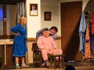 Salihli’de “Yalan Makinası” Güldürdü