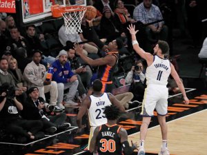 New York Knicks’i, Golden State Warriors Da Durduramadı