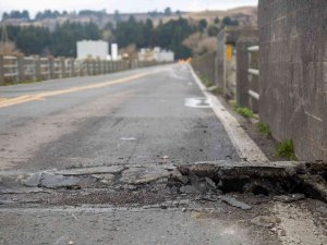 Abd’de 6.4’lük Depremin Bilançosu Netleşiyor: 2 Ölü, 12 Yaralı