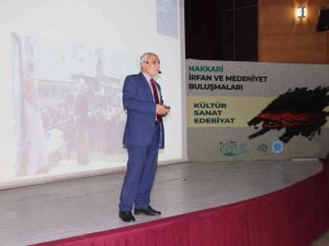 Yazar Turan: "Öğrenciler, Öğretmenlerin Canlı Aynalarıdır”