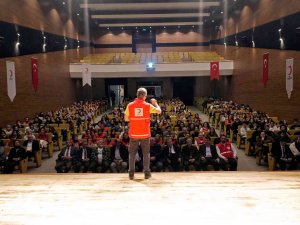 Kızılay’ın Tarihi Ve Önemi Anlatıldı