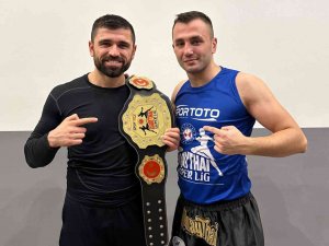 Kırık Ayakla Çıktığı Finali Kazandı