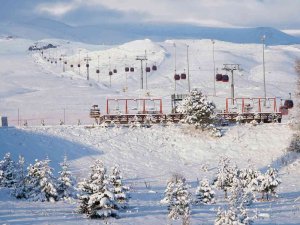 Erciyes’te Kar Kalınlığı 40 Santimi Buldu