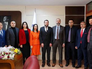 Sağlık Hizmetleri Meslek Yüksekokulu Müdürlüğüne Doç. Dr. Sarıkaya Atandı