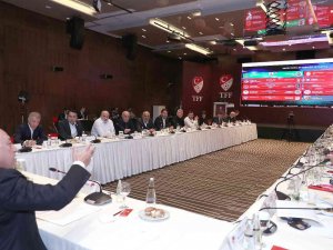 İ̇lk Kez Süper Lig Kulüp Başkanlarıyla Birlikte Dijital Hakem Ataması Yapıldı