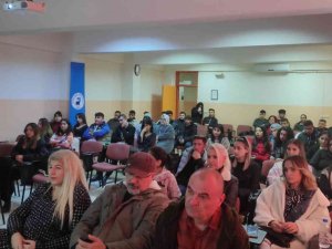 Paü’de Çocuk İstismarına Karşı Konferans