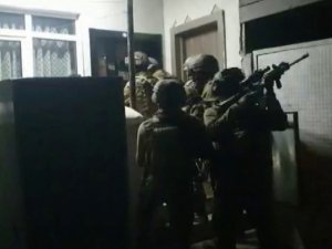 O Operasyonda Gözaltına Alınan 107 Şüpheli Tutuklandı