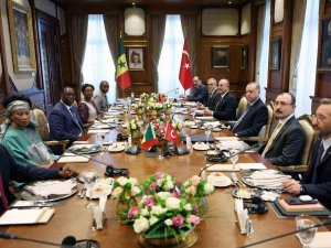 Cumhurbaşkanı Erdoğan, Senegal Cumhurbaşkanı Macky Sall Onuruna Öğle Yemeği Verdi