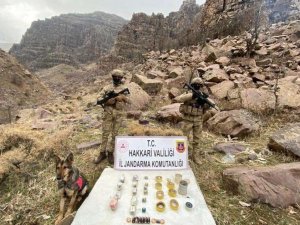 Hakkari’de 16 Adet Eyp Ele Geçirildi