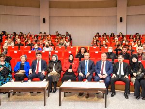 Üniversitede “Prof. Dr. Alaeddin Yavaşca’yı An(la)mak” Başlıklı Söyleşi Gerçekleştirildi