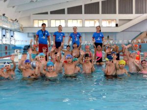 Geleceğin Milli Yüzücüleri Hedefe Kulaç Attı