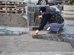 Edremit Belediyesi’nden Yollara Bakım