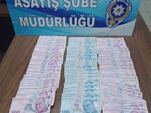 Çaldıkları Altınlarla Yakalandılar