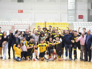 Namağlup Yoluna Devam Ediyor