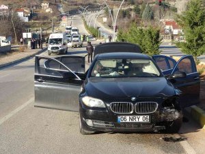 Ölümlü Kazaya Karışan Araç Sürücüsü Olay Yerinden Koşarak Kaçtı