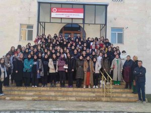 Tobb Kız Anadolu İ̇mam Hatip Lisesi “Vakti Kuşanmak” Etkinliği Düzenledi