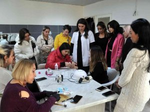 Çukurova Belediyesinin Kuaförlük Kursu İlgi Görüyor