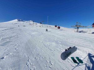 Erciyes’te Sezon Açıldı: Hedef 3 Milyon Turist