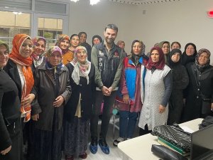 Anne Ve Anne Adayları Uyuşturucuya Karşı Bilgilendirildi