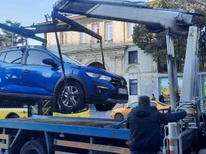 Denetime Ağzında Sigarayla Takılan Taksiciye Ceza: Bir Anlık Dalgınlığımıza Geldi