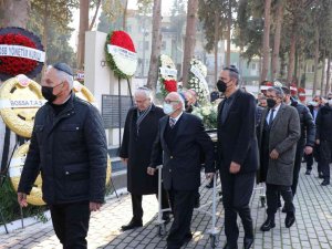 Ei̇b Koordinatör Başkanı Eskinazi’nin Annesi Toprağa Verildi
