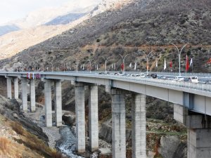 Bitlis Çayı Viyadüğü Törenle Açıldı