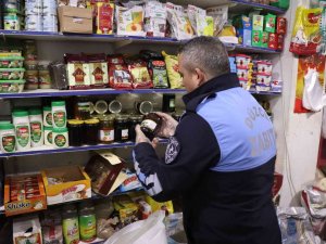 Zabıtadan Tarihi Geçmiş Ürün Denetimi