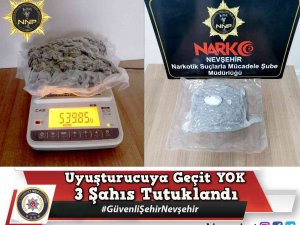 ’Dur’ İhtarına Uymayan Araçtan Uyuşturucu Çıktı