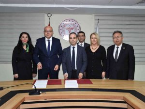 Aydın’da Sağlıkçılara 29 Bin Tl Maaş Promosyonu