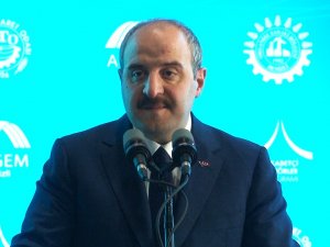 Bakan Varank: “Yeni Asgari Ücret, 20 Yıllık İktidarımızın En Yüksek Dolar Kuru”
