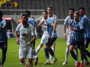 Çaykur Rizespor Demir’i Erittti Kupada Son 16 Tur’una Yükseldi