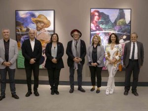 Ressam Bedri Baykam’ın ‘Metamorfoz / Dönüşüm’ Sergisi, Ada Modern Sanat Galerisi’nde