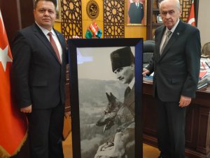 Mhp Manisa İ̇l Başkanlığına Cüneyt Tosuner Atandı