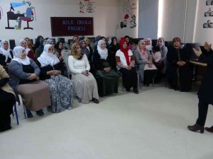 Van’da ‘Aile Okulu Projesi’yle 21 Bin Veliye Ulaşıldı