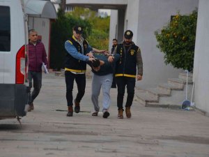 Adana’da Babasını Bıçaklayarak Öldüren Şüpheli Tutuklandı
