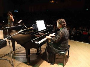 Elazığ’da ‘Piyano Eşliğinde Eserler’ Konseri Düzenlendi