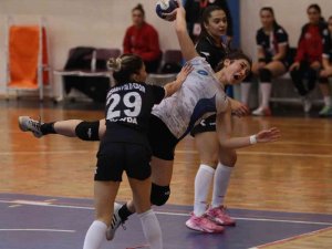 Bursa Büyükşehir Belediyespor İlk Yarının Son Maçında Eskişehir Hentbol’a Konuk Olacak